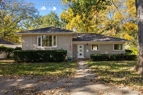 16939 Merriman Rd, Livonia, MI, 48154-3115 | Card Image