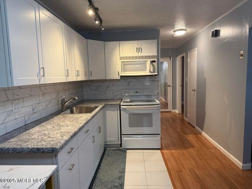 c-58 Saint John Pl, Whiting, NJ, 08759 | Card Image