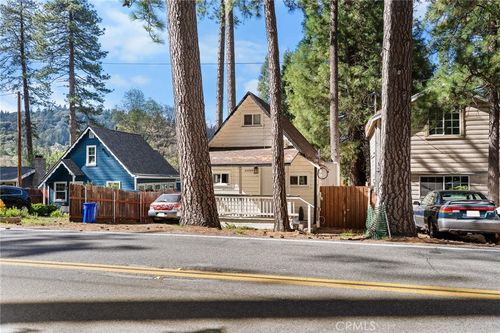 22904 Waters Dr, Crestline, CA, 92325-9373 | Card Image