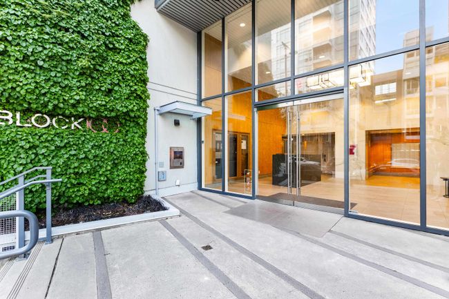 910 - 111 E 1 St Avenue, Condo with 2 bedrooms, 2 bathrooms and 1 parking in Vancouver BC | Image 4