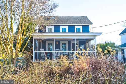 4406 Main St, CHINCOTEAGUE ISLAND, VA, 23336-2811 | Card Image