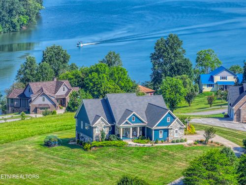 326 Marble Bluff Dr, Kingston, TN, 37763-5627 | Card Image