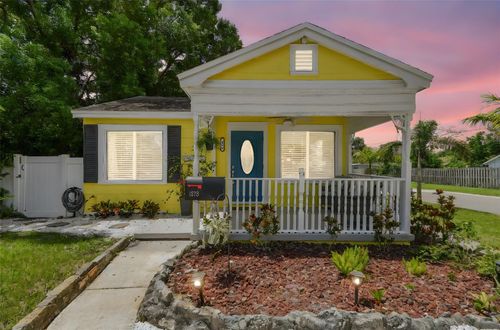 1678 27th Ave N, ST PETERSBURG, FL, 33713-4127 | Card Image