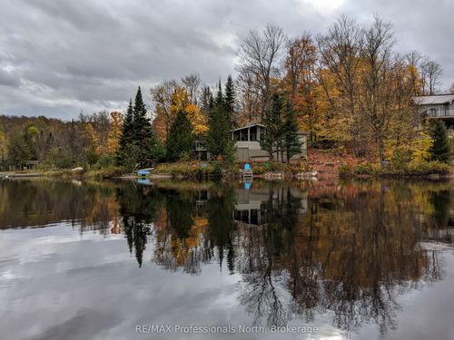 299 Sherwood Dr, Perry, ON, P0A1J0 | Card Image