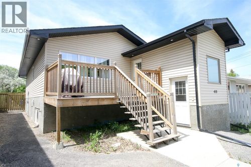 410 Edward St, Regina, SK, S4R4W4 | Card Image