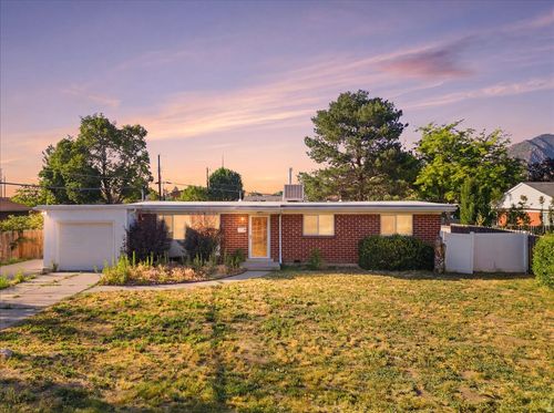 2355 7645, Cottonwood Heights, UT, 84121-5640 | Card Image
