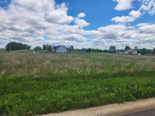 1099 170th St, Hammond, WI, 54015-4821 | Card Image