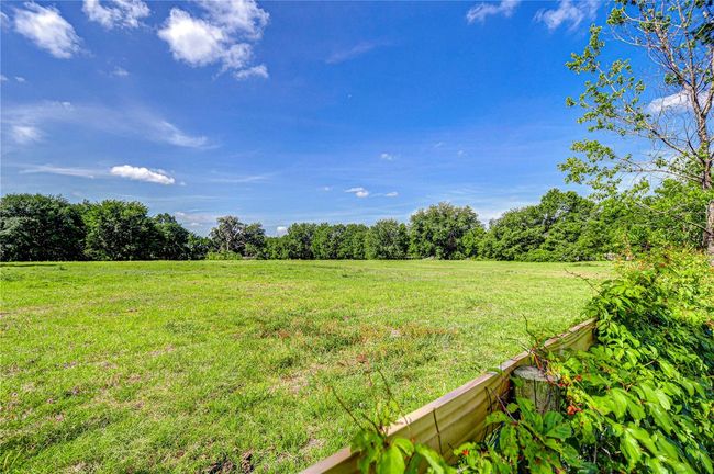 37348 Tucker Rd, House other with 3 bedrooms, 2 bathrooms and null parking in Zephyrhills FL | Image 40