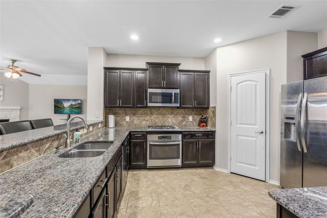 416 Hideaway Rd, House other with 4 bedrooms, 2 bathrooms and null parking in McKinney TX | Image 20