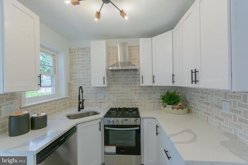 5446 Varnum St, Bladensburg, MD, 20710-1567 | Card Image