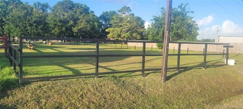 13323 33rd St, Santa Fe, TX, 77510-9562 | Card Image
