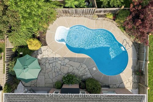 87 Darius Harns Dr, Whitby, ON, L1M2G2 | Card Image