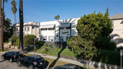 4-4579 Ambrose Ave, Los Angeles, CA, 90027-1940 | Card Image