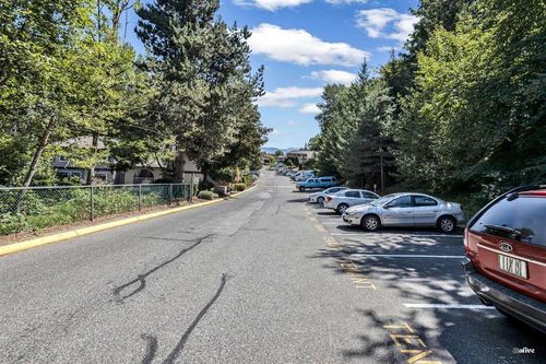 202-1750 Mckenzie Rd, Abbotsford, BC, V2S3Z3 | Card Image