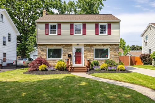 262 Barry Rd, Irondequoit, NY, 14617-4810 | Card Image