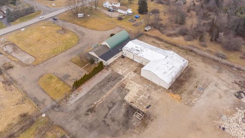 28342 Pontiac Trl, South Lyon, MI, 48178-9240 | Card Image