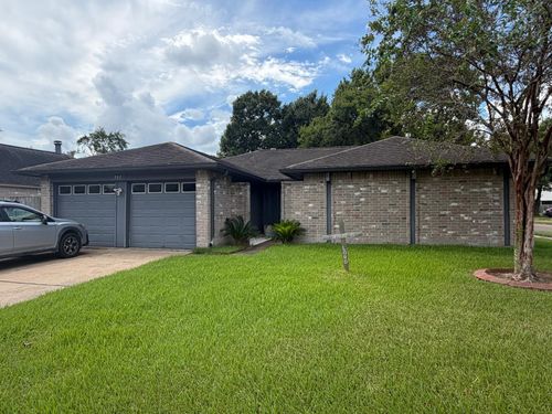 757 Sugar Hill Dr, La Porte, TX, 77571-2726 | Card Image