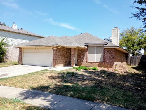 8140 Heritage Place Dr, Fort Worth, TX, 76137-1283 | Card Image