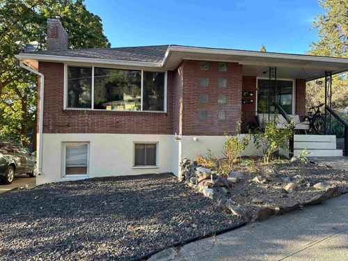 828/820 W 11th Ave, Spokane, WA, 99204 | Card Image