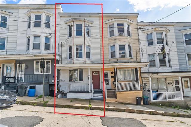 Biddle St, Tamaqua, PA 18252