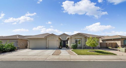 1077 Dimaggio Way, Galt, CA, 95632-3075 | Card Image