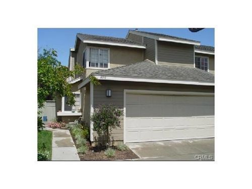 880 Robles Pl, Corona, CA, 92882 | Card Image