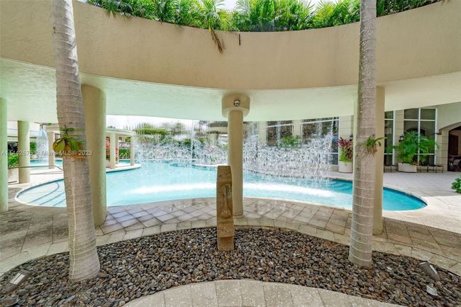 APT-305 - 2633 Ne 14 Th Ave, Condo with 2 bedrooms, 2 bathrooms and null parking in Wilton Manors FL | Image 66