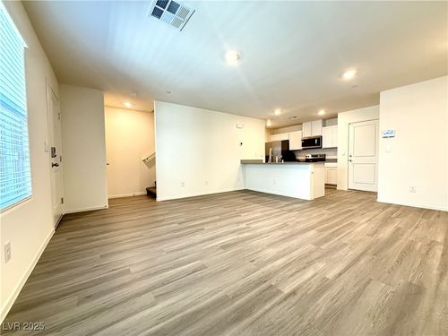 4828 Currant Ridge Ave, Las Vegas, NV, 89141-9160 | Card Image