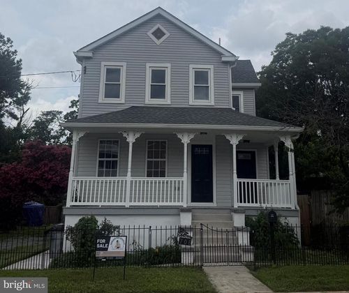 708 59th Ave, FAIRMOUNT HEIGHTS, MD, 20743-6504 | Card Image