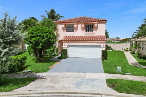 1624 Nw 158th Ln, Pembroke Pines, FL, 33028-1695 | Card Image