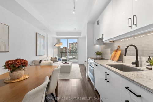 816-9 Tecumseth Street, Toronto, ON, M5V3G4 | Card Image