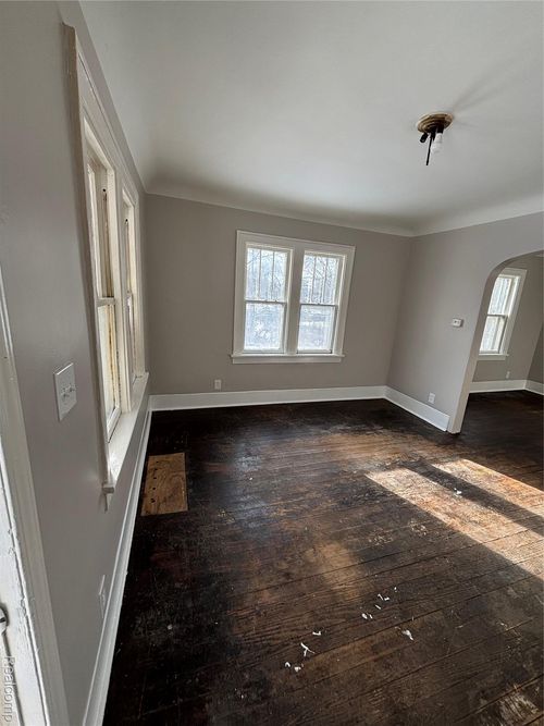 1114 Christopher St, Flint, MI, 48503-4774 | Card Image