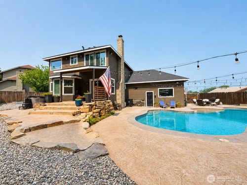 506 Cedar Wood Pl, Wenatchee, WA, 98801-2477 | Card Image