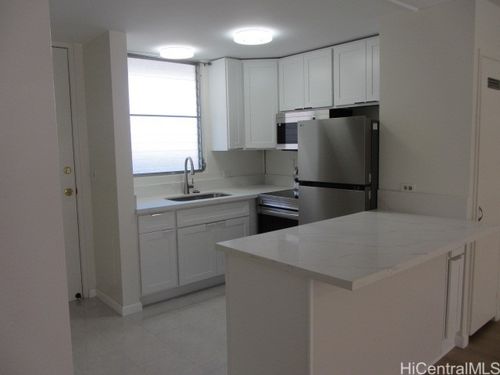 a209-1323 Makiki St, Honolulu, HI, 96814-1336 | Card Image