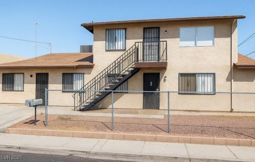 apt-b-1900 Goldfield St, North Las Vegas, NV, 89030-3008 | Card Image