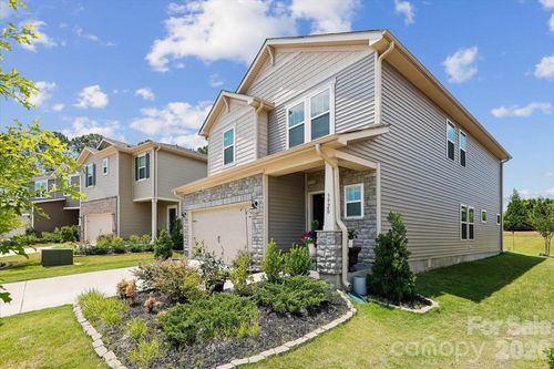3920 Backwater St, Concord, NC, 28027-9838 | Card Image