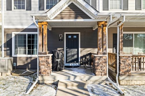 unit-104-9165 Greenspire Dr, West Des Moines, IA, 50266-1673 | Card Image