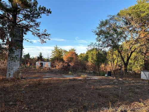 2227 E 2000 Rd, Hugo, OK, 74743-4301 | Card Image