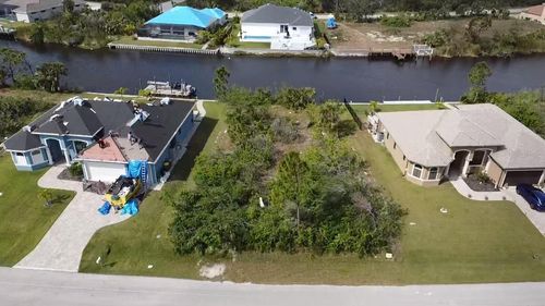 8201 Dafoe, PORT CHARLOTTE, FL, 33981 | Card Image