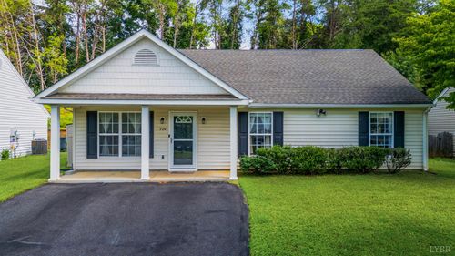 320 Blackhawke Dr, Lynchburg, VA, 24502-4968 | Card Image