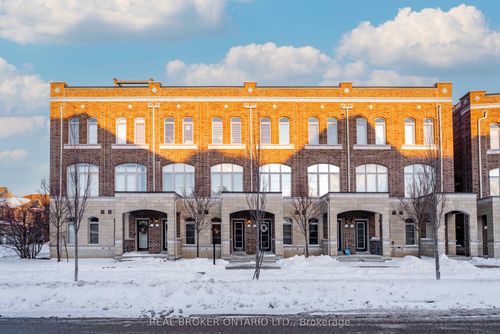 160 Glad Park Ave, Stouffville, ON, L4A1X1 | Card Image