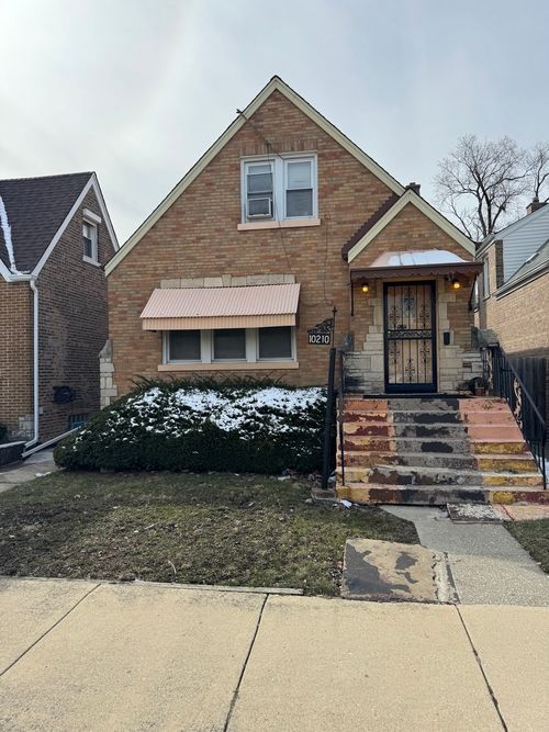 10210 S Prairie Avenue, Chicago, IL, 60628 | Card Image