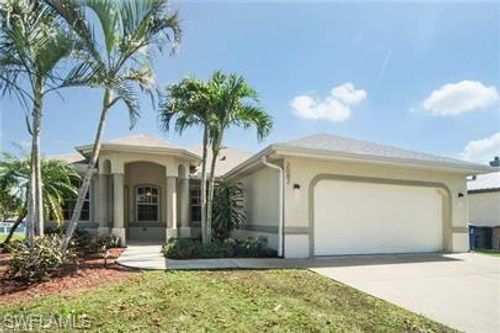 2082 E Tobago Cir, FORT MYERS, FL, 33905-2132 | Card Image
