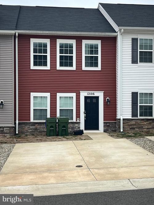 12106 Bowling Farm Ct, FREDERICKSBURG, VA, 22407-7217 | Card Image