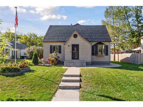 311 Park St E, Cologne, MN, 55322-9501 | Card Image