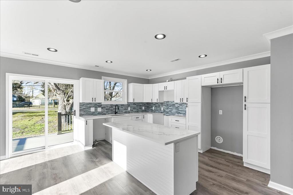 Residential in BRIDGEVILLE 3