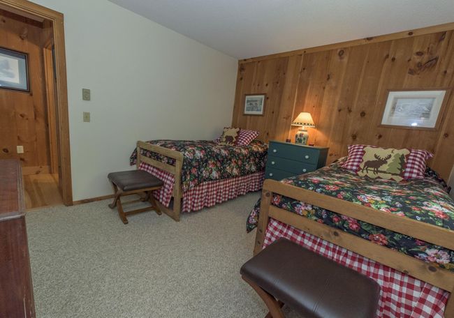 100 Mowing Way, House other with 5 bedrooms, 2 bathrooms and null parking in Wilmington VT | Image 29