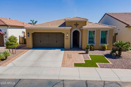 1331 E Corsia Ln, Queen Creek, AZ, 85140-5405 | Card Image