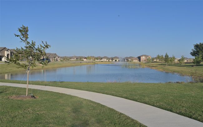 Community Pond & Walking Trails | Image 40