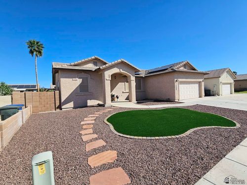 7562 E 25th St, Yuma, AZ, 85365-7833 | Card Image